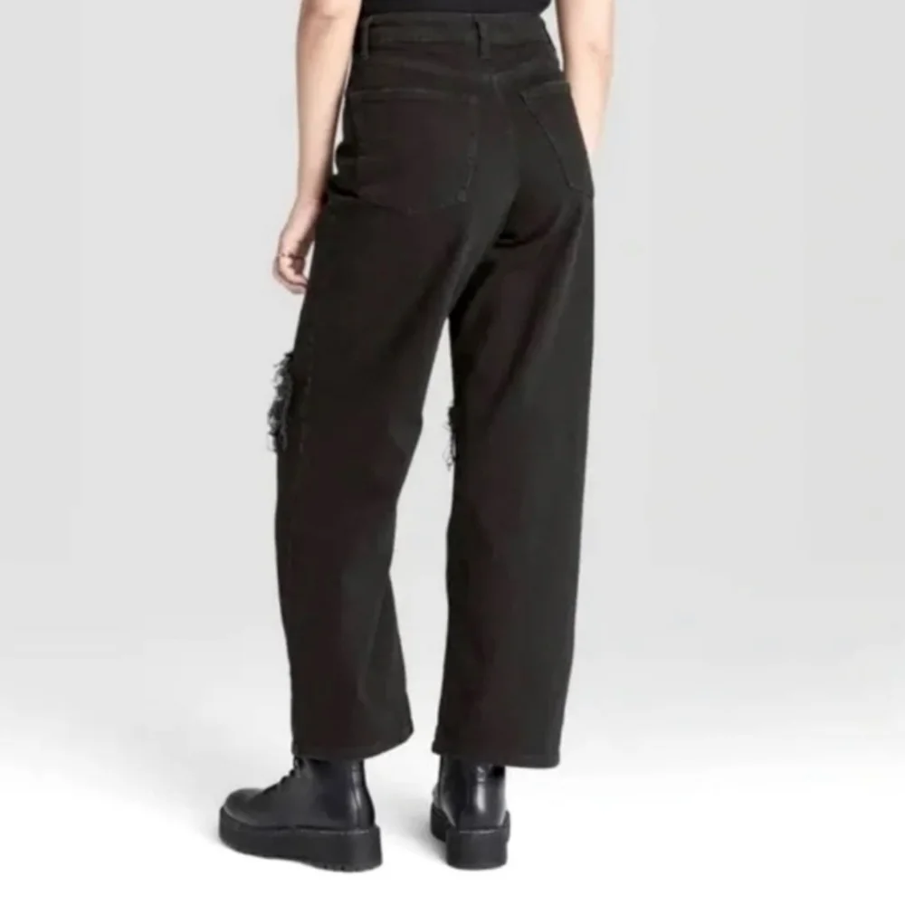 Wide Leg NWT Black High Rise Distressed Jeans - Picture 1 of 4